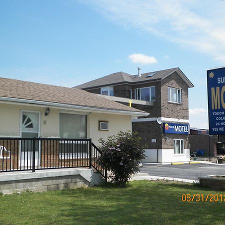 Sunparlor Motel Leamington Ngoại thất bức ảnh