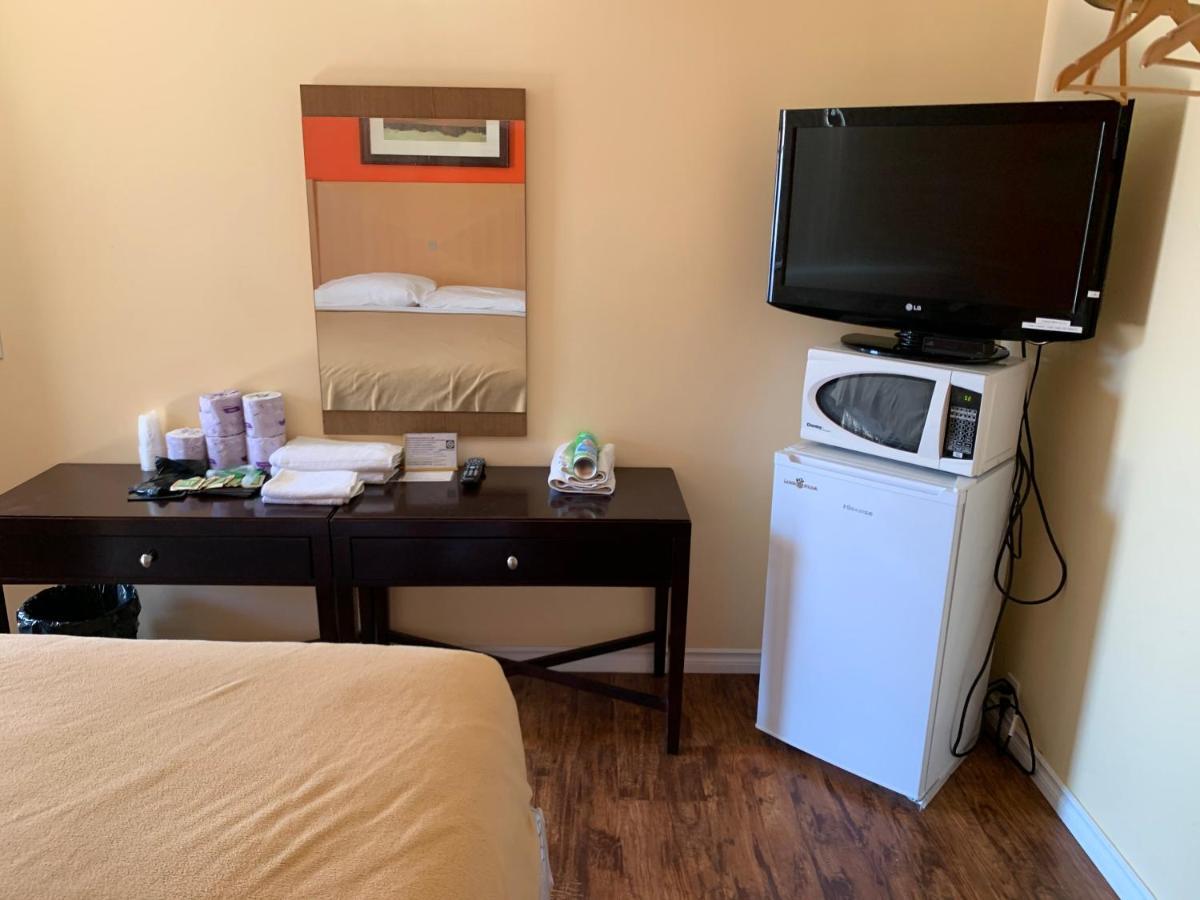 Sunparlor Motel Leamington Ngoại thất bức ảnh