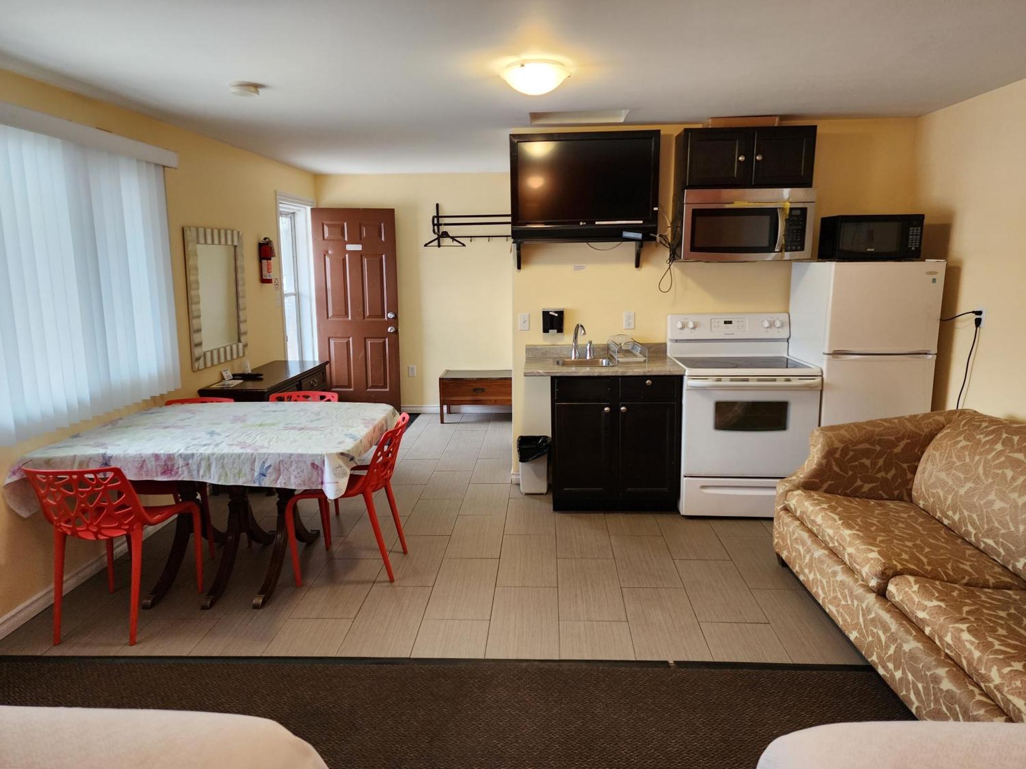 Sunparlor Motel Leamington Ngoại thất bức ảnh
