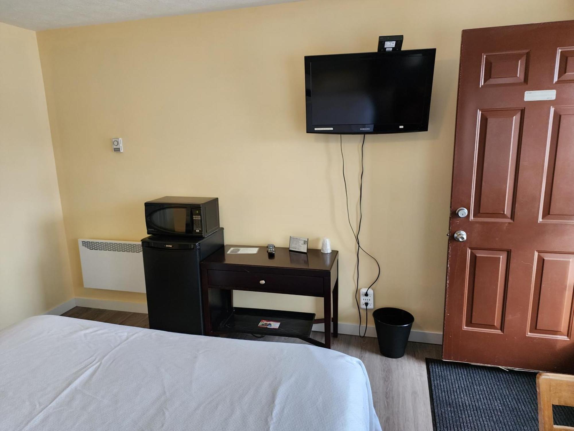 Sunparlor Motel Leamington Ngoại thất bức ảnh